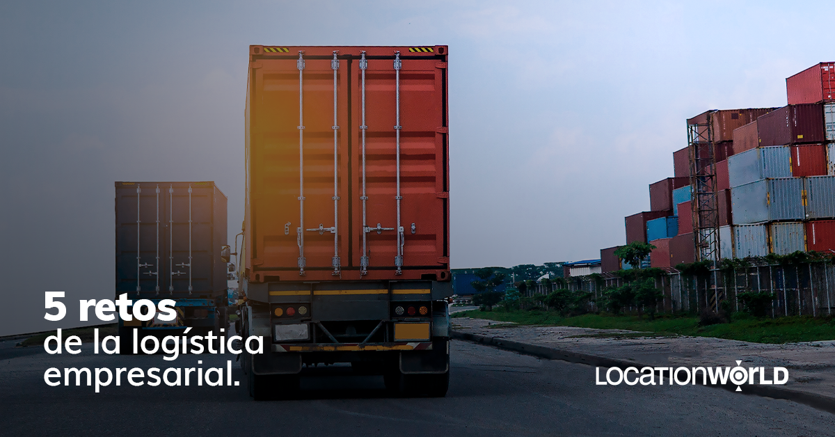 camiones en carretera logistica empresarial